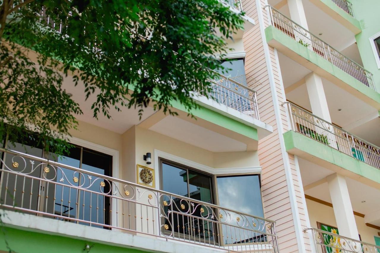 RK Guesthouse Patong Extérieur photo