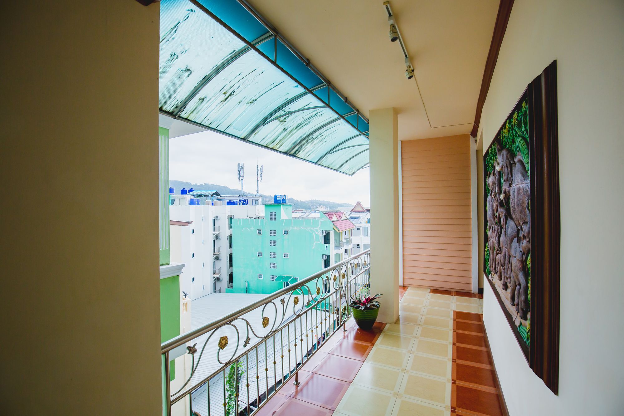 RK Guesthouse Patong Extérieur photo