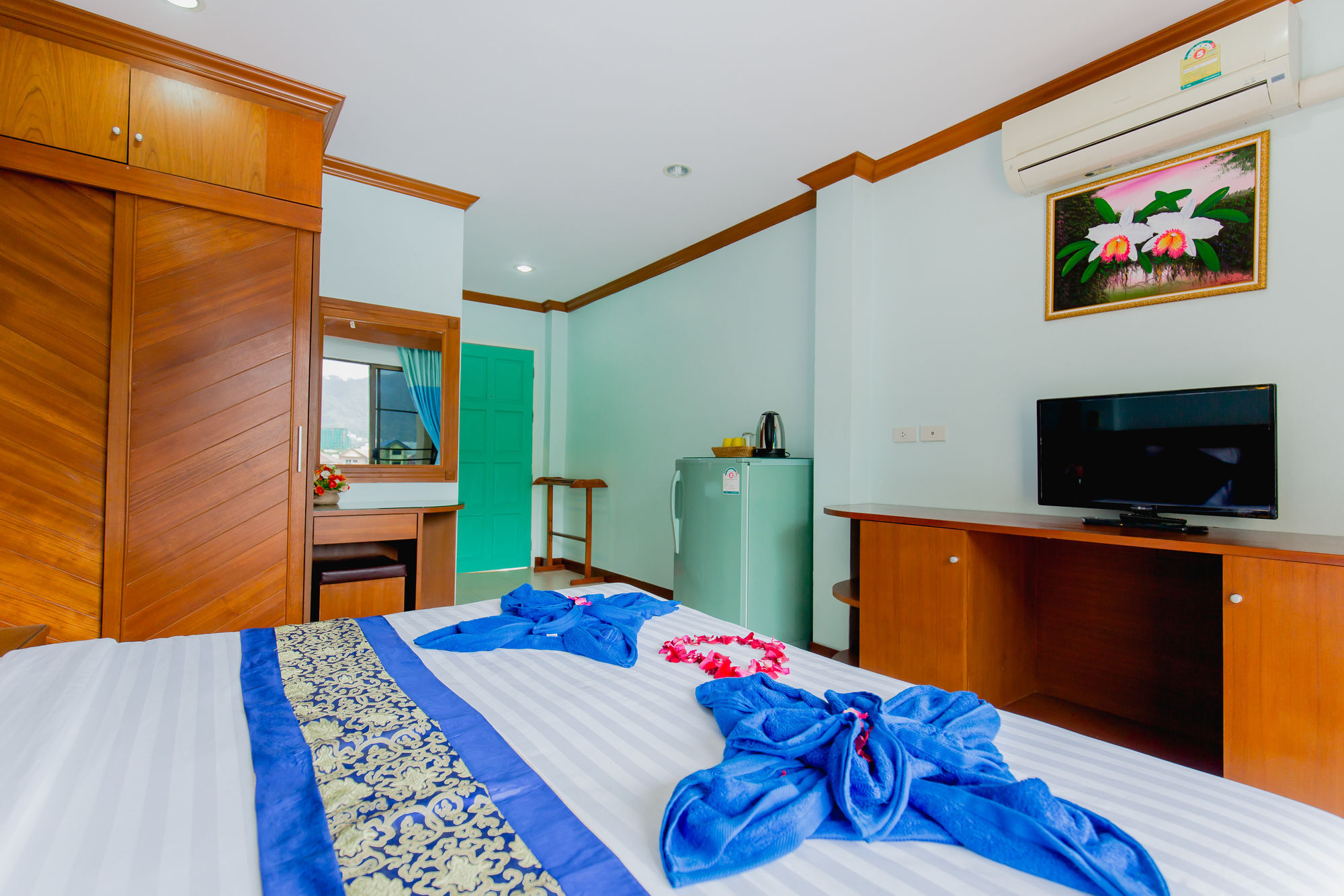 RK Guesthouse Patong Extérieur photo